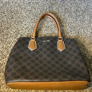 Nine West purse